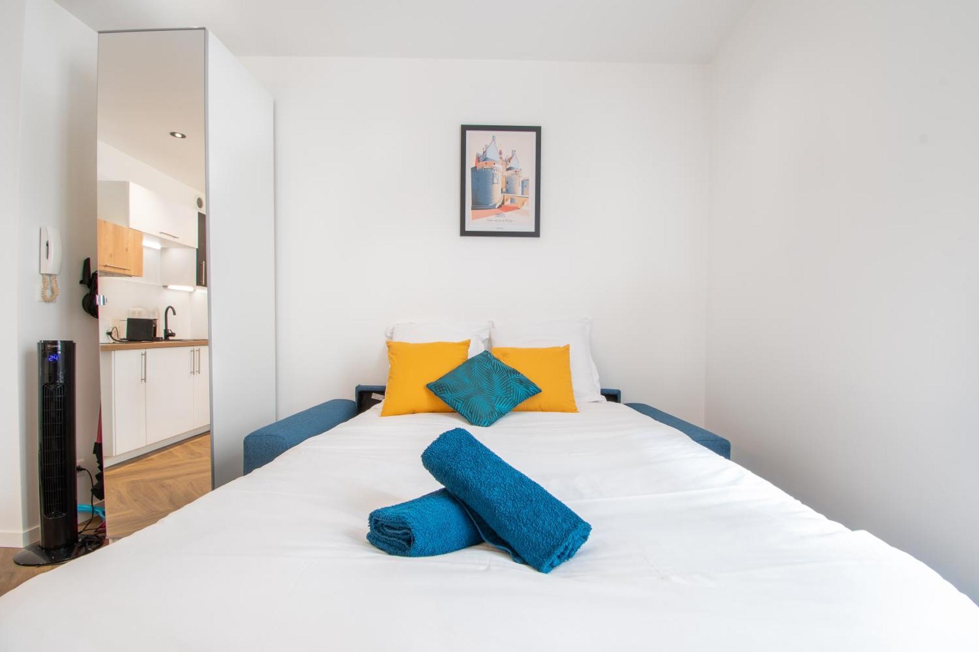 L'Appartement Des Ducs Avec Baignoire Double Nantes Exteriér fotografie